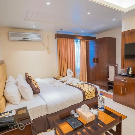 Central Inn Dhaka Extérieur photo
